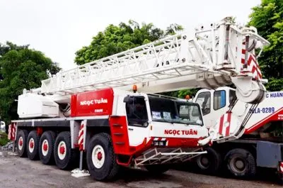 Sản phẩm BANH LOP 400x265 — Xe Cẩu Ngọc Tuân - Công Ty Cổ Phần Vận Tải Và Xây Dựng Ngọc Tuân — MST 2800834294