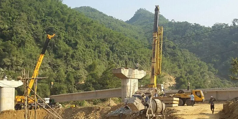 Sản phẩm dam cau 800x400 — Xe Cẩu Ngọc Tuân - Công Ty Cổ Phần Vận Tải Và Xây Dựng Ngọc Tuân — MST 2800834294
