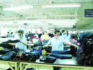 Sản phẩm 3204_9 _1044_det_may 300x225 — May Mặc Trường Thắng - Công Ty CP May Xuất Khẩu Trường Thắng — MST 2801158024