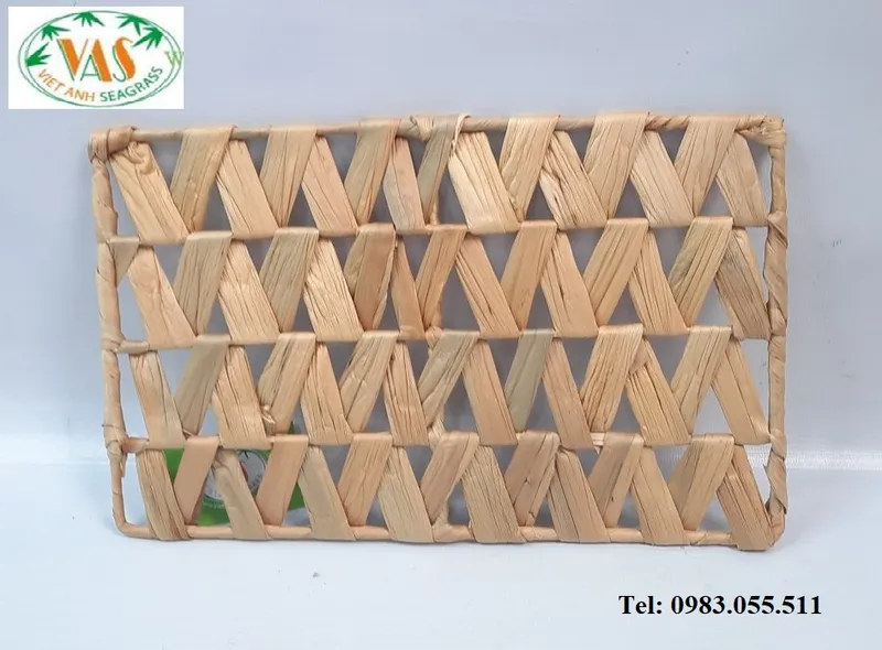 Sản phẩm 10 — Cói Xuất Khẩu Việt Anh - Công Ty Cổ Phần Sản Xuất - Chế Biến Cói Xuất Khẩu Việt
Anh — MST 2801425368