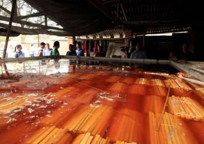 Sản phẩm cong nghe xu ly nuoc thai xuong che bien go 0 min — Xử Lý Nước Thải Hùng Thái - Công Ty Cổ Phần Công Nghệ Môi Trường Xử Lý Nước Hùng
Thái — MST 2802447269