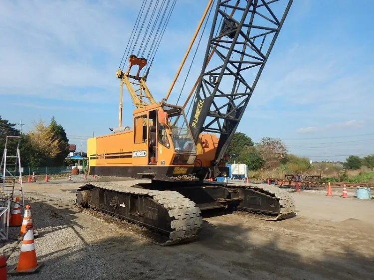 Sản phẩm xecaubanhxich — DNTN Cơ Giới Vận Tải Lục Vân — MST 2900487855