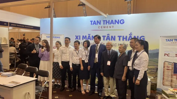 Sản phẩm Trien lam 1 711x400 — Công Ty CP Xi Măng Tân Thắng — MST 2901132319