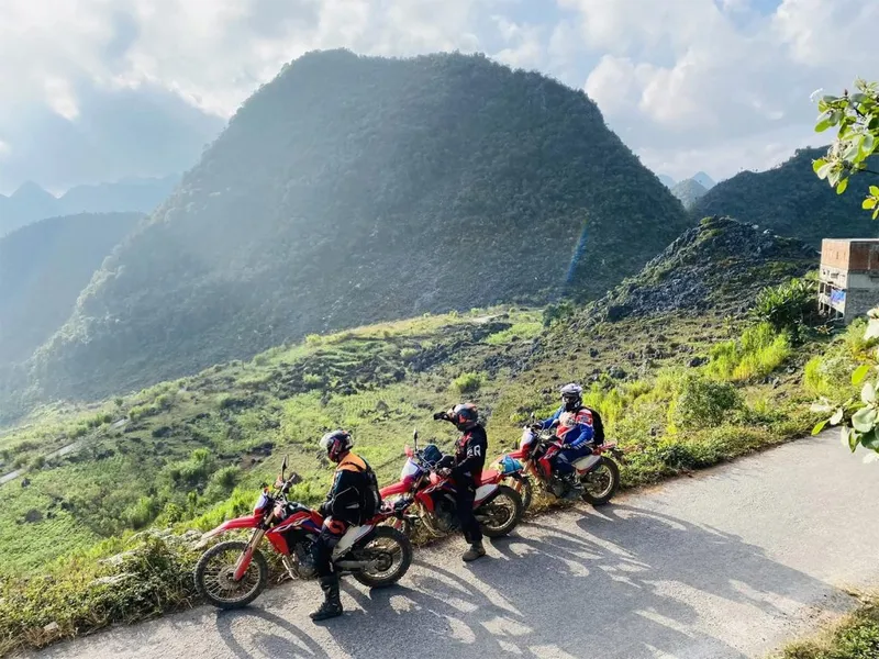 Sản phẩm motobike tour ha giang 2 1024x768 1 — Công Ty Cổ Phần Bình Minh Nghệ An — MST 2901264026