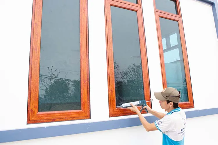 Sản phẩm thu vien anh 12 — Nhôm Kính Long Giang - Công Ty CP Xây Dựng Và Trang Trí Nội Thất Long Giang — MST 2901791209