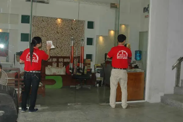 Sản phẩm vesinhcongnghiep10 — Công Ty CP Xây Dựng Thương Mại Và Dịch Vụ Đức Tín Phát — MST 2901935186