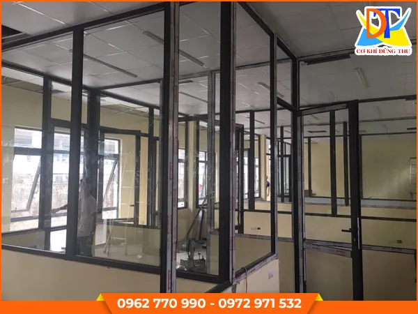 Sản phẩm cua nhom kinh (2) — Cơ Khí Dũng Thu - Công Ty TNHH SX Và TM Cơ Khí Dũng Thu — MST 2902092549