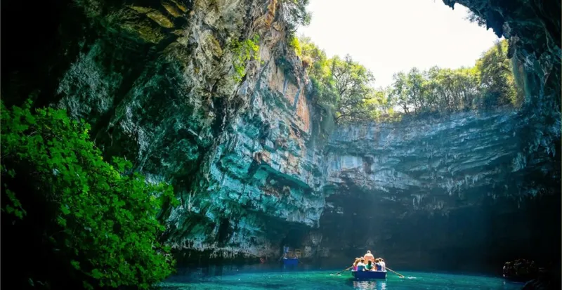 Sản phẩm anh dong phong nha ke bang dep ngat ngay 1 1 1024x528 — Công Ty TNHH Du Lịch Sovaba — MST 3101099382