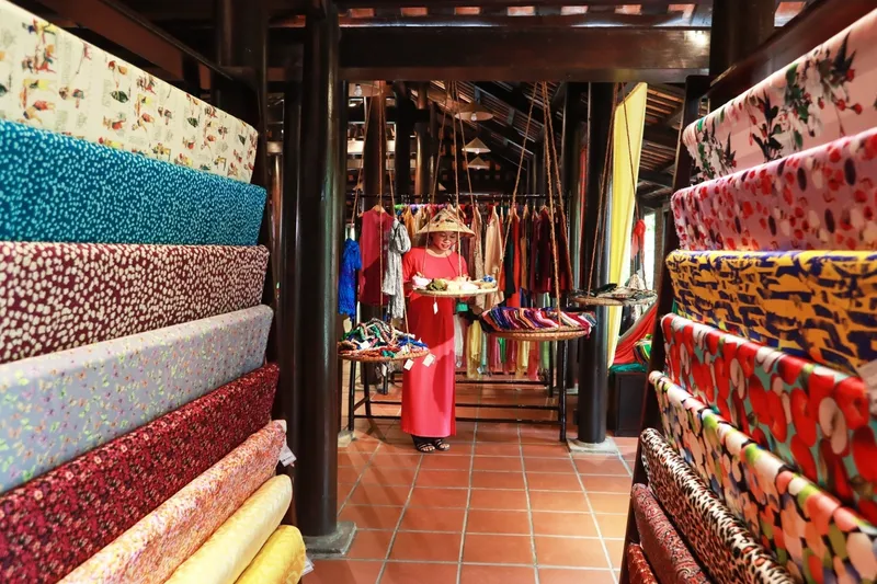 Sản phẩm Mot mon qua dac biet khi du lich hoi an — Công Ty TNHH Du Lịch Sovaba — MST 3101099382