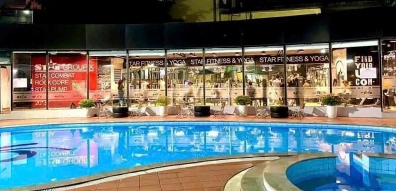 Sản phẩm Pool — Park View Hotel - Công Ty TNHH Du Lịch Bến Thành - Phú Xuân — MST 3300351621
