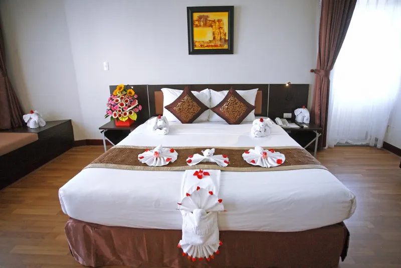 Sản phẩm 24080716_6.Deluxe Double 1 e1530080293837 — Park View Hotel - Công Ty TNHH Du Lịch Bến Thành - Phú Xuân — MST 3300351621