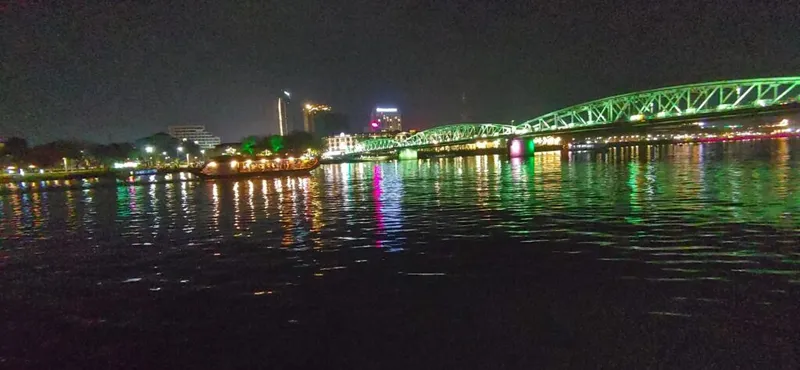 Sản phẩm ve nghe ca hue song huong 3 1024x473 — Huế Smile Travel - Công Ty TNHH Thương Mại Và Du Lịch Nụ Cười Huế — MST 3301089511