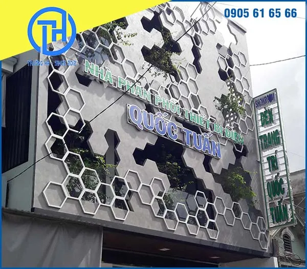 Sản phẩm NPP thiet bi dien Quoc Tuan — Quảng Cáo Trường Hà - Công Ty TNHH Đầu Tư Xây Dựng Quảng Cáo Trường Hà — MST 3301441691