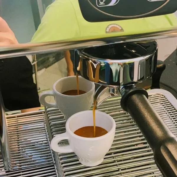 Sản phẩm chia se ca phe — Greenfields Coffee - Công Ty TNHH SX - TM Và DV Cà Phê Đồng Xanh — MST 3301594338