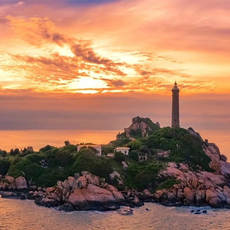 Sản phẩm Ke Ga Lighthouse 768x768 — Sailing Club Resort Mui Ne — MST 3400309503