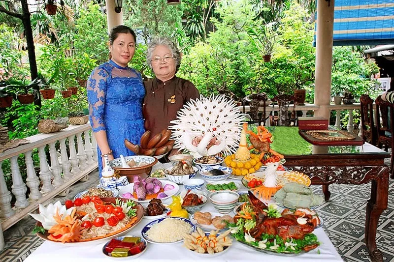 Sản phẩm Am Thuc 2 — Công Ty TNHH Truyền Thông Sự Kiện Và Du Lịch Bờ Cát Vàng — MST 3401075664