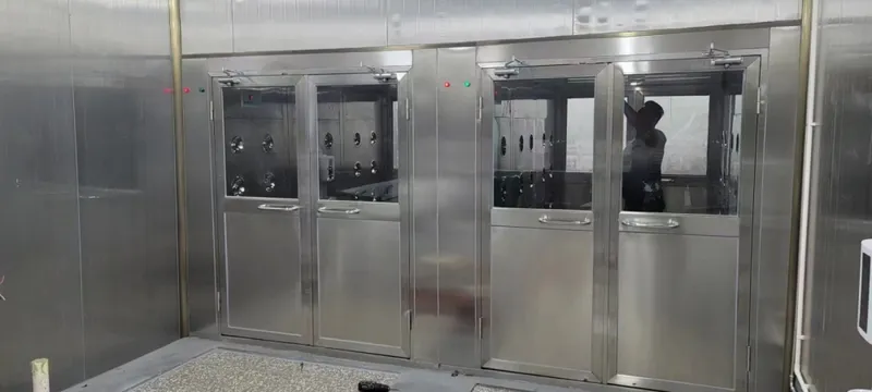 Sản phẩm 2000x2000x1990mm full inox304 7662 — Thiết Bị Phòng Sạch Thời Đại Mới - Công Ty TNHH Thiết Bị Làm Sạch Không Khí Thời
Đại Mới — MST 3401235822