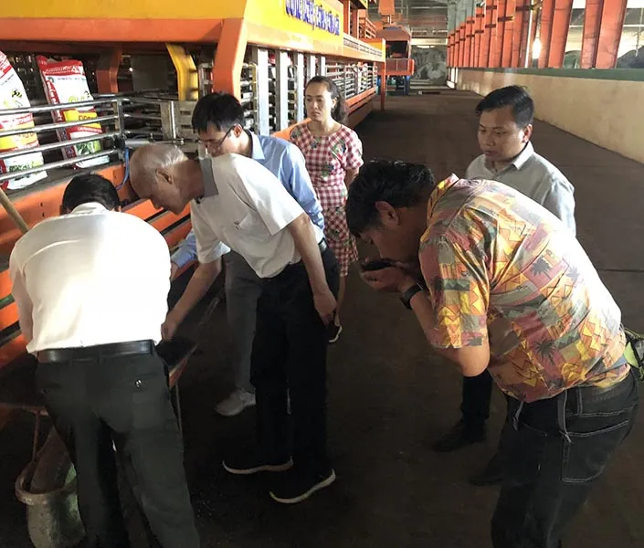 Sản phẩm 6897345làm việc tại ong biển.JPG — Công Ty Trách Nhiệm Hữu Hạn Sản Xuất Thương Mại Đại Nam — MST 3500395425