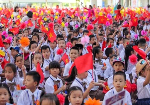 Sản phẩm lich tuu truong 16916535833192138477376 500x350 — Công Ty TNHH Đăng Nguyên — MST 3500730232