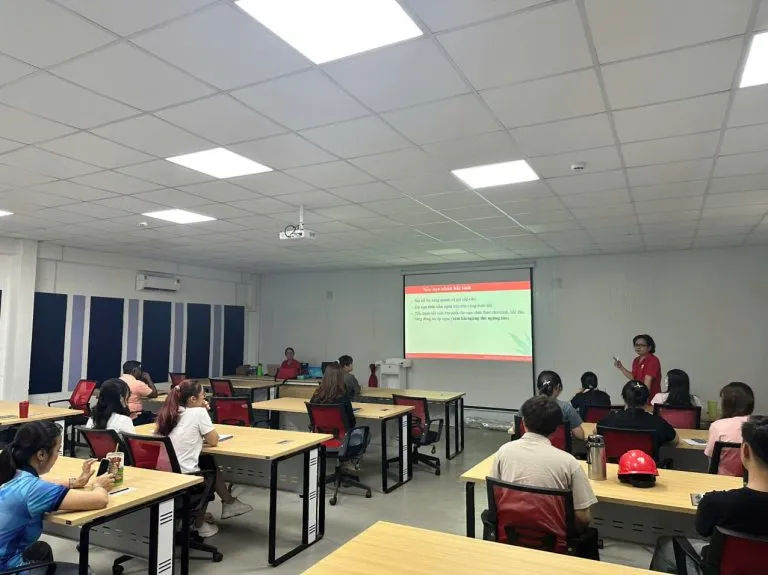Sản phẩm first aid training 1 768x575 — Công Ty CP Kỹ Thuật Chống Ăn Mòn Glocoating Việt Nam — MST 3500799410