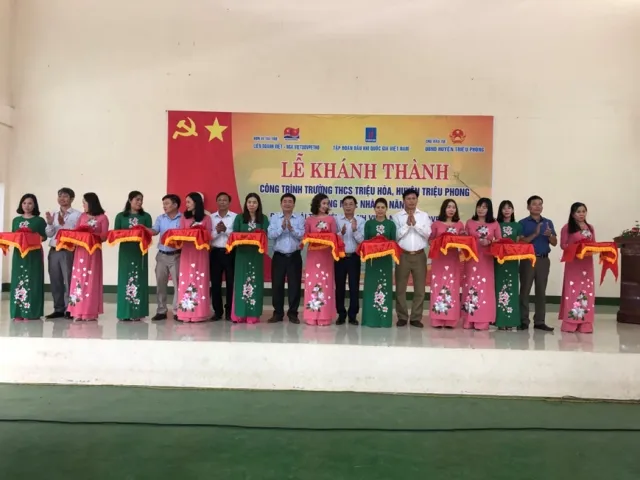Sản phẩm khanh thanh cong trinh an sinh xa hoi cua vietsovpetro tai quang tri — Công Ty Cổ Phần Thương Mại Kỹ Thuật Hà Quang — MST 3500885684