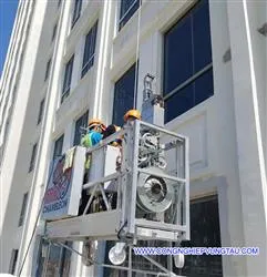 Sản phẩm dich vu lau kinh toa nha — Công Ty TNHH Thương Mại Dịch Vụ Công Nghiệp Sài Gòn Vũng Tàu — MST 3502284135