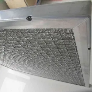 Sản phẩm luoi loc bui nhom ben bi chong an mon tot 300x300 — Công Ty TNHH Thép Shang Kai Việt Nam — MST 3502377397