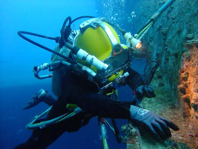 Sản phẩm UnderWater Survey — Công Ty TNHH Dịch Vụ Hàng Hải Trí Tín — MST 3502393938