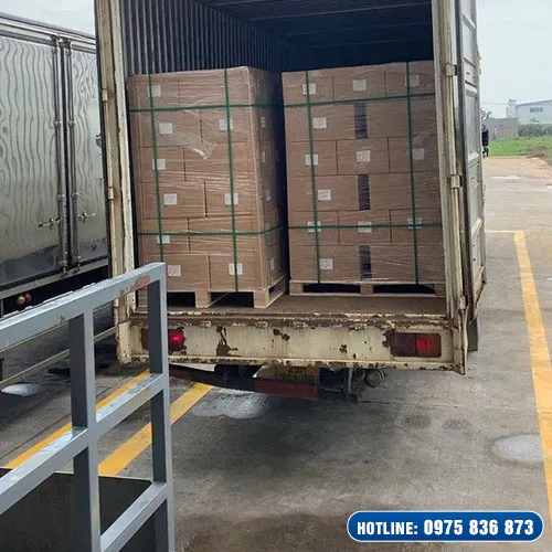 Sản phẩm van chuyen thung kin (3) — Công Ty TNHH Thương Mại Và Dịch Vụ Vận Tải Long Phát — MST 3502484511