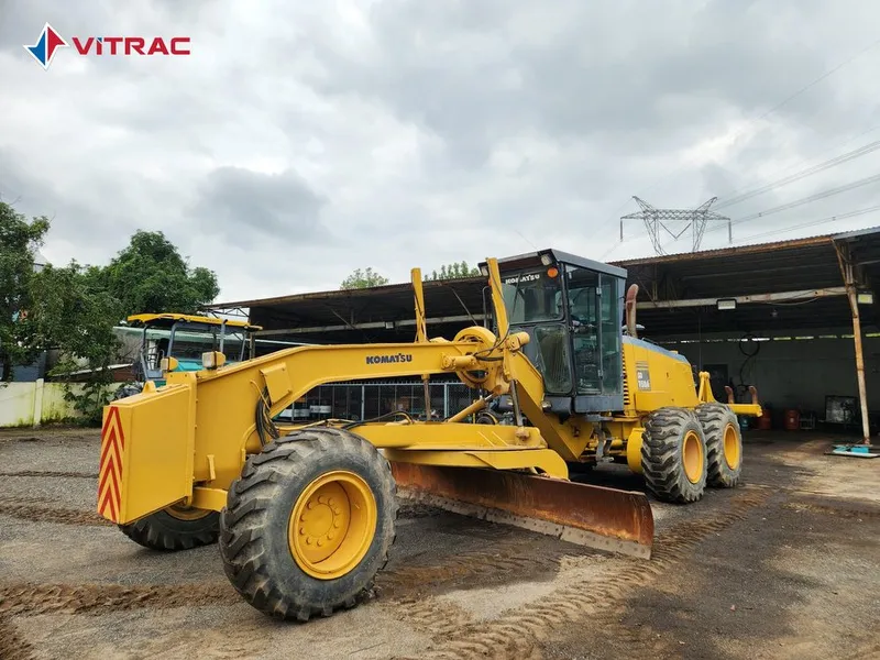 Sản phẩm xe san komatsu gd750a 1 1 — VITRAC - Công Ty Cổ Phần Tổng Công ty Vĩnh Phú — MST 3600437439