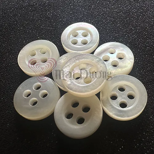 Sản phẩm WebIMG_3562 16L 2.8 WW 4H — Nút áo Vỏ Sò Mai Dương - Công Ty TNHH Mai Dương — MST 3600533608
