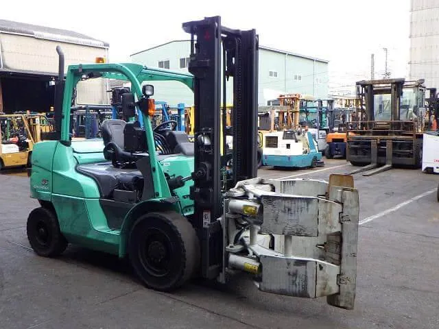 Sản phẩm xe nang hang misubishi kep giay — Công Ty TNHH Sản Xuất Thương Mại Dịch Vụ Lập Đức — MST 3600668845