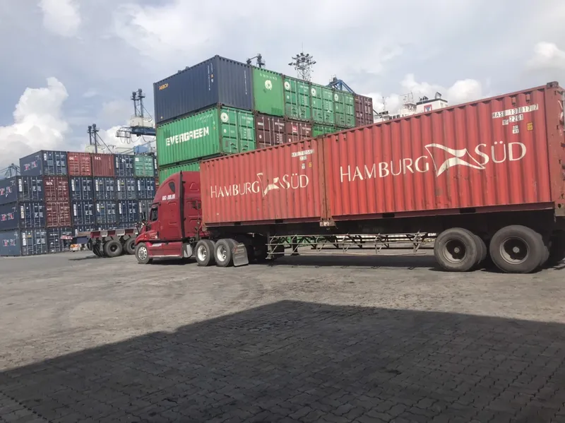 Sản phẩm giao nhan hang hoa XNK — Vận Tải Nam Quốc - Công Ty TNHH Vận Tải Nam Quốc — MST 3600680433