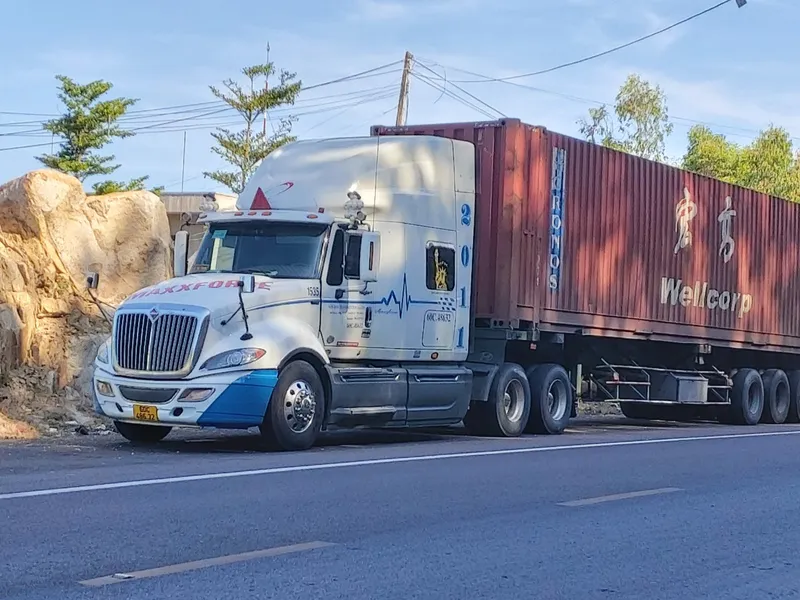 Sản phẩm van tai Container — Vận Tải Nam Quốc - Công Ty TNHH Vận Tải Nam Quốc — MST 3600680433