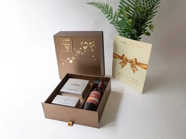 Sản phẩm 1267187921021 — In Bao Bì Giấy HotPrint - Công Ty TNHH Tập Đoàn Hoàng Thị — MST 3600693834