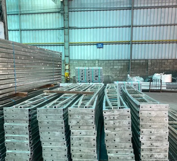 Sản phẩm HINH ANH KHO XUONG 1 — Mạ Kẽm Nhúng Nóng Tài Đức Phát - Doanh Nghiệp Tư Nhân Tài Đức Phát — MST 3600884317
