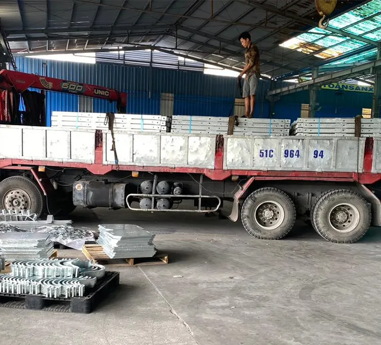 Sản phẩm HINH ANH KHO XUONG 3 — Mạ Kẽm Nhúng Nóng Tài Đức Phát - Doanh Nghiệp Tư Nhân Tài Đức Phát — MST 3600884317