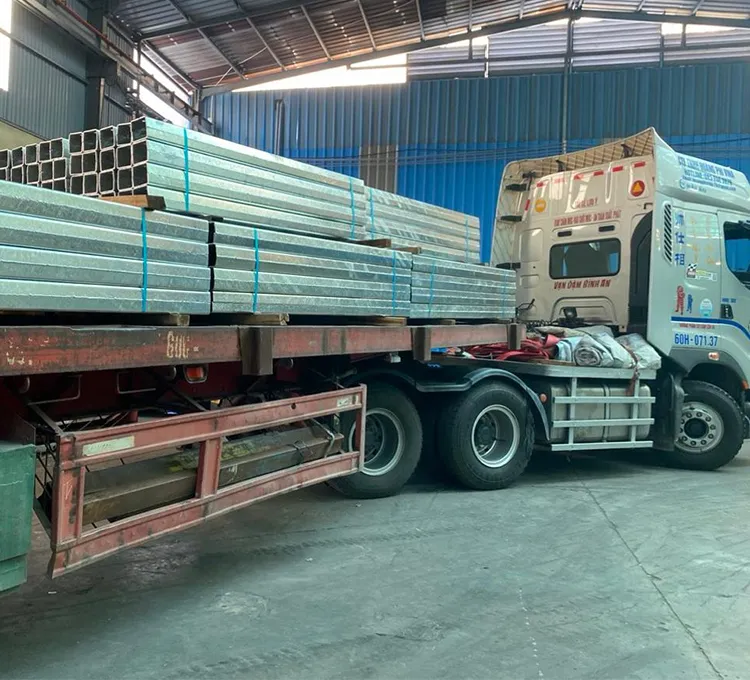 Sản phẩm Hinh anh kho xuong 5 — Mạ Kẽm Nhúng Nóng Tài Đức Phát - Doanh Nghiệp Tư Nhân Tài Đức Phát — MST 3600884317