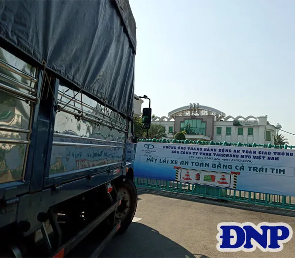 Sản phẩm vc duong bo 6 — Vận Tải Đại Ngọc Phát - Công Ty TNHH Thương Mại Dịch Vụ Đại Ngọc Phát — MST 3601015101