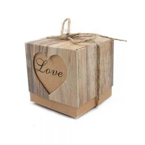 Sản phẩm Gift Box Paper Love 300x300 — EPE Packaging - Công Ty TNHH EPE Packaging Việt Nam — MST 3601117199