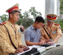 Sản phẩm mu phat khong co bang lai khong mang gplx 2 2024.jpg — ắc Quy Hòa Bình Phát - Công Ty TNHH TM DV Hòa Bình Phát — MST 3602169753