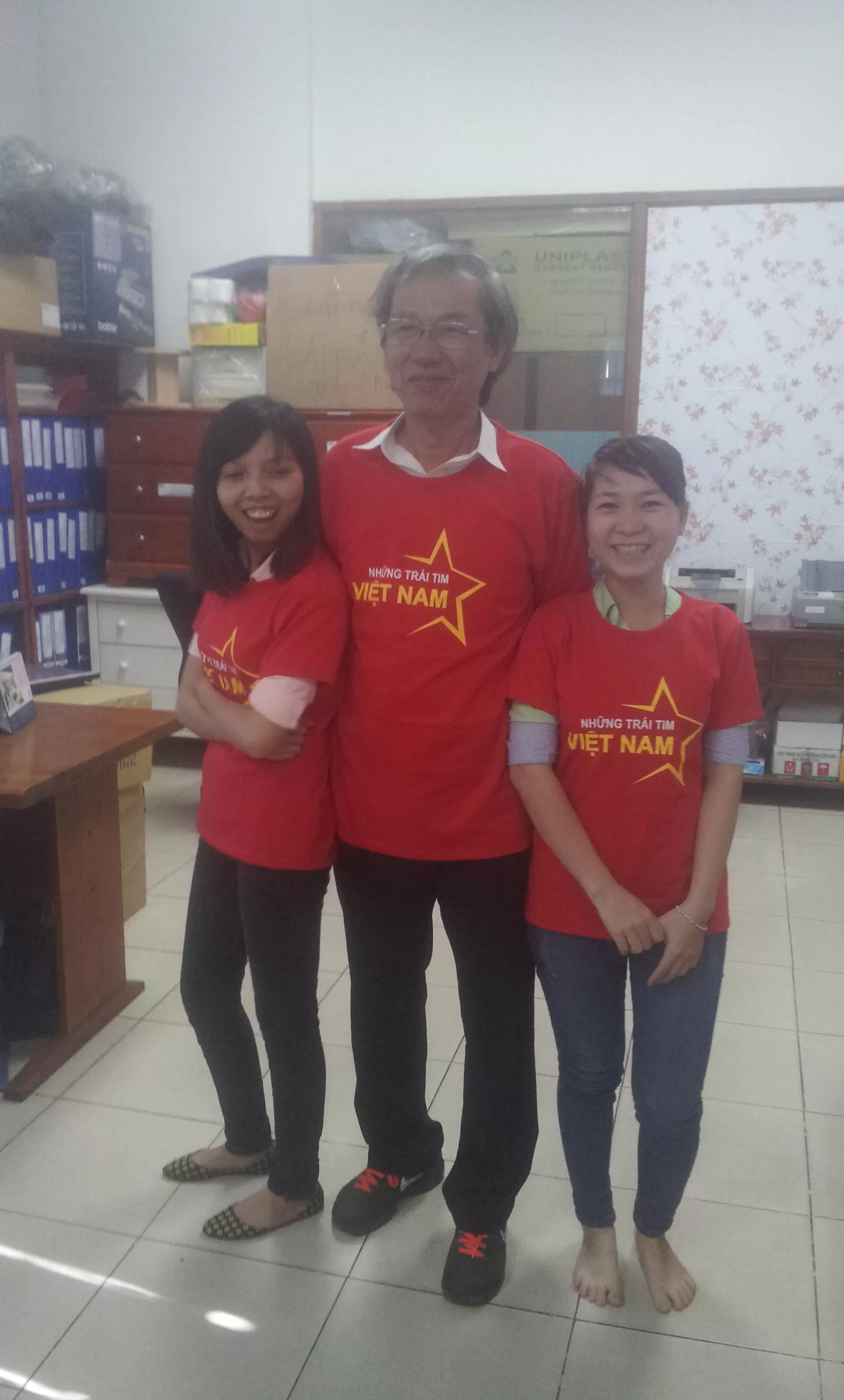 Sản phẩm 744641837988 — May Gia Huỳnh - Công Ty TNHH Sản Xuất Và Thương Mại Gia Huỳnh — MST 3602217051