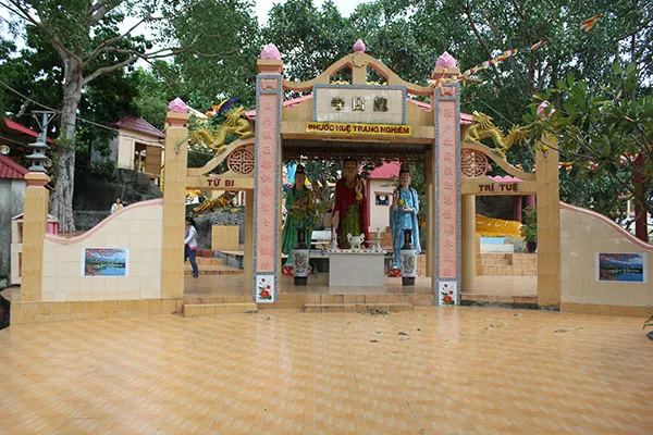 Sản phẩm chua long son thach dong 0 — Công Ty TNHH Một Thành Viên Đầu Tư Phát Triển Bửu Long — MST 3602230616