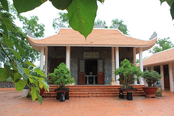 Sản phẩm thien hau co mieu 0 — Công Ty TNHH Một Thành Viên Đầu Tư Phát Triển Bửu Long — MST 3602230616