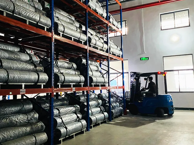 Sản phẩm ke de pallet khach hang o quang ninh 4 9711 — Công Ty TNHH Một Thành Viên Quang Min — MST 3602557234