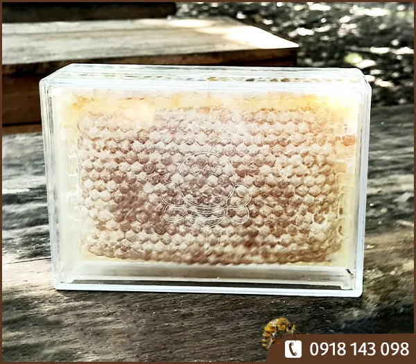 Sản phẩm Hop banh to mat ong — Mật Ong Dương Linh - Công Ty TNHH Một Thành Viên SX-TM-DV Mật Ong Dương Linh — MST 3602745414
