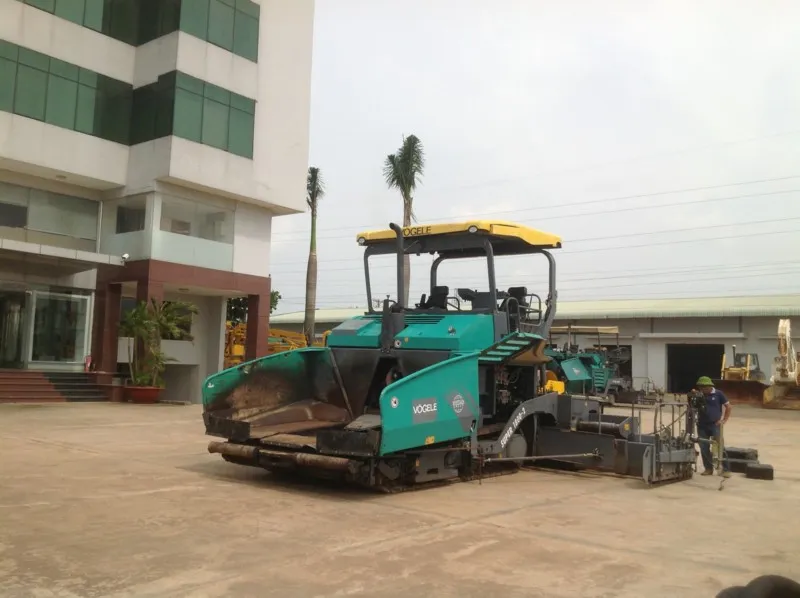 Sản phẩm advleft_l195.JPG — Công Ty TNHH Máy Xây Dựng Việt Nhật — MST 3603024990