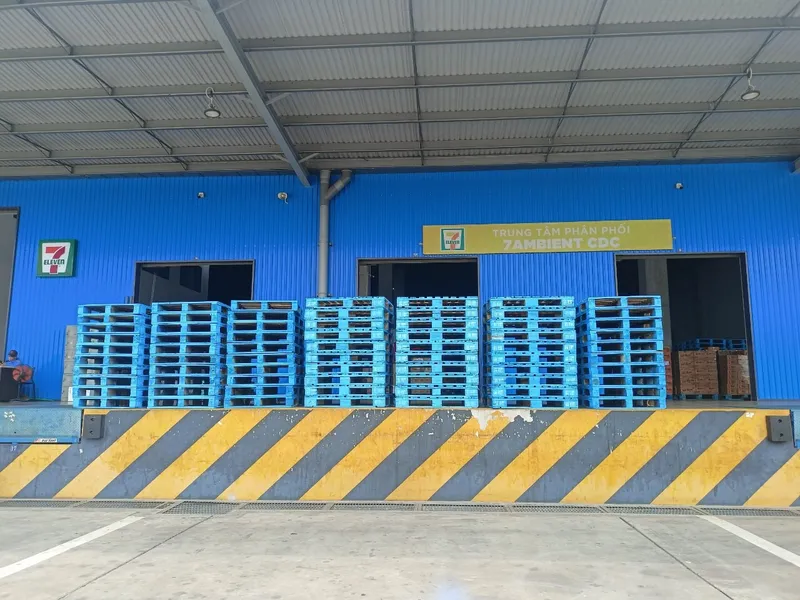 Sản phẩm z7681078616608_a58a8a720eb284b616dfda7679dfebce — Công Ty TNHH Pallet Gỗ Ưu Việt — MST 3603072634