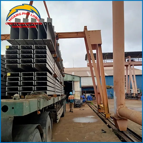 Sản phẩm van chuyen hang sieu truong (6) — Vận Tải Hoàng Phú Long - Công Ty TNHH MTV Vận Tải Hoàng Phú Long — MST 3603231556