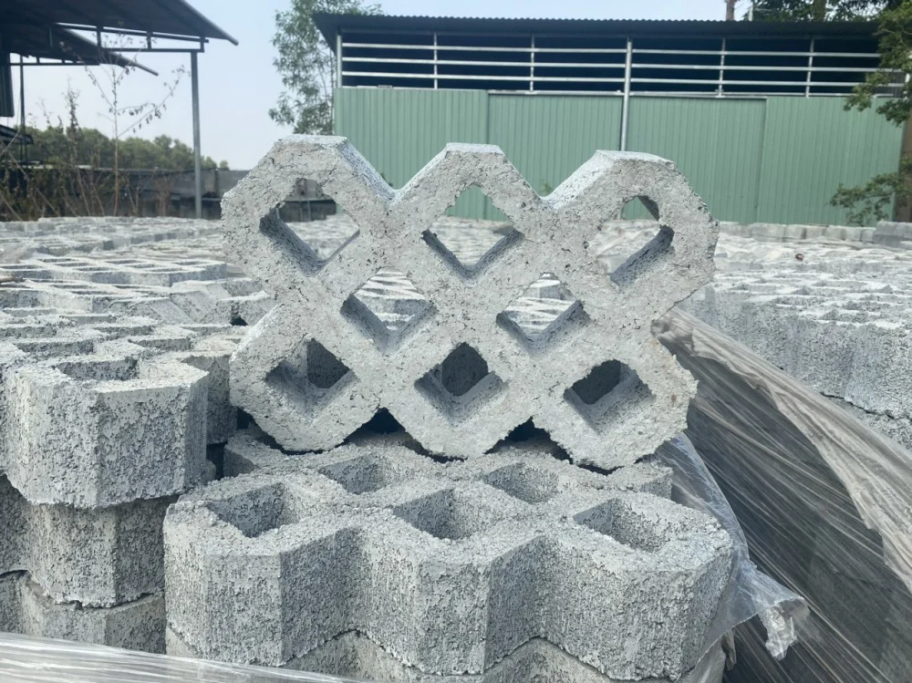 Sản phẩm gach bong gia khang thanh loi — Công Ty TNHH Một Thành Viên Khang Thành Lợi — MST 3603267577